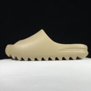 Yeezy High - end Slippers
