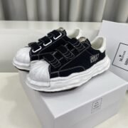 Mihara Kang Yu Kraft Bubble Rubber Shoes