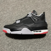 Air Jordan 4 Retro: Bred Edition