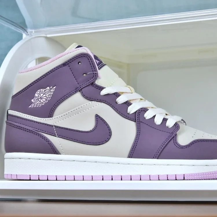 Air Jordan 1: Purple Allure