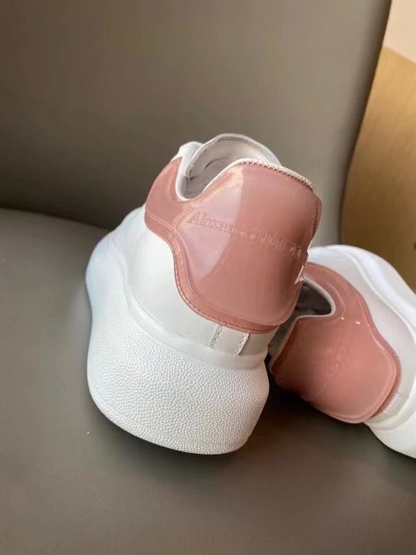 Alexander McQueen: Oversized White - Pink Sneakers