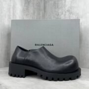 Balenciaga's All-Black Shoes