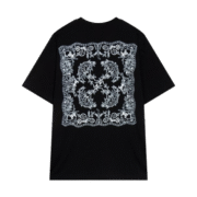 Bandana Print: Chic Black T-Shirt