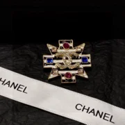 Chanel Exquisite Brooch with Crystal & Gemstone