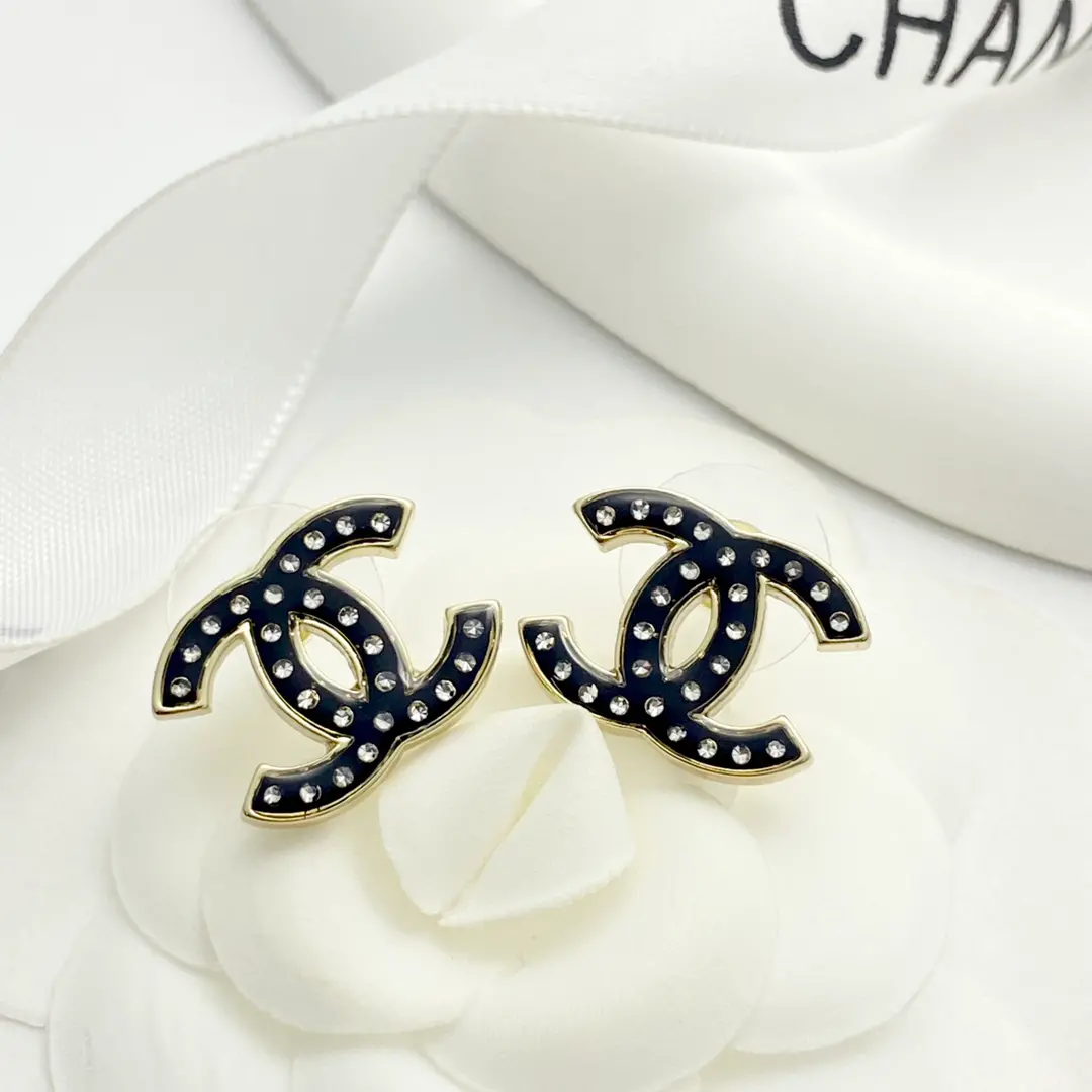 Chanel Glamorous CC Logo Earrings - Navy Blue