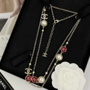 Chanel Gorgeous Camellia Pearl Set