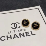 Chanel Unique Le Tempb Earrings
