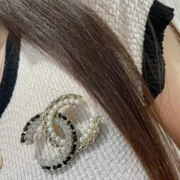 Chanel Attractive Pearl & Crystal CC Brooch