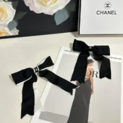 Chanel Chic Ribbon Hair Clip - Black/White