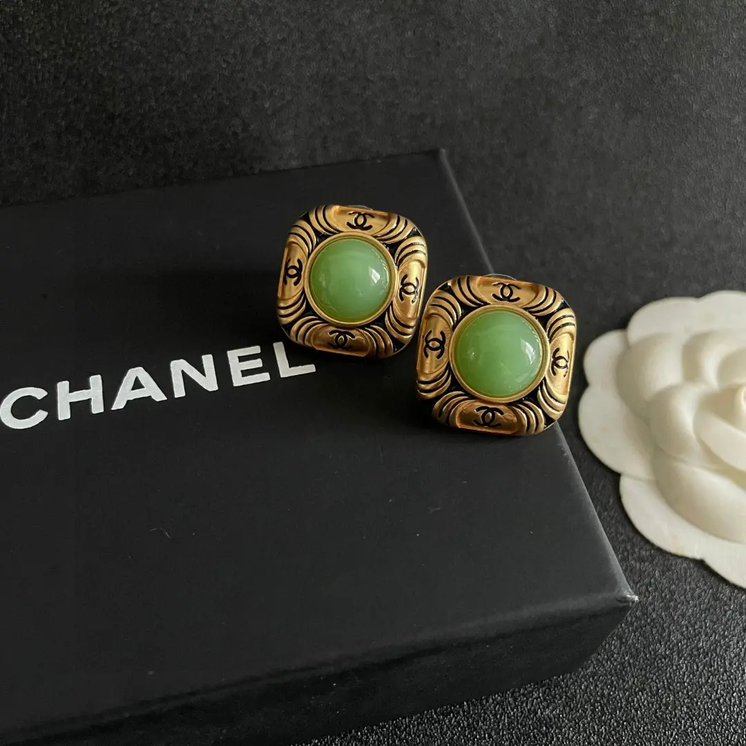 Chanel Gorgeous Vintage Green Stone Clip-On Earrings