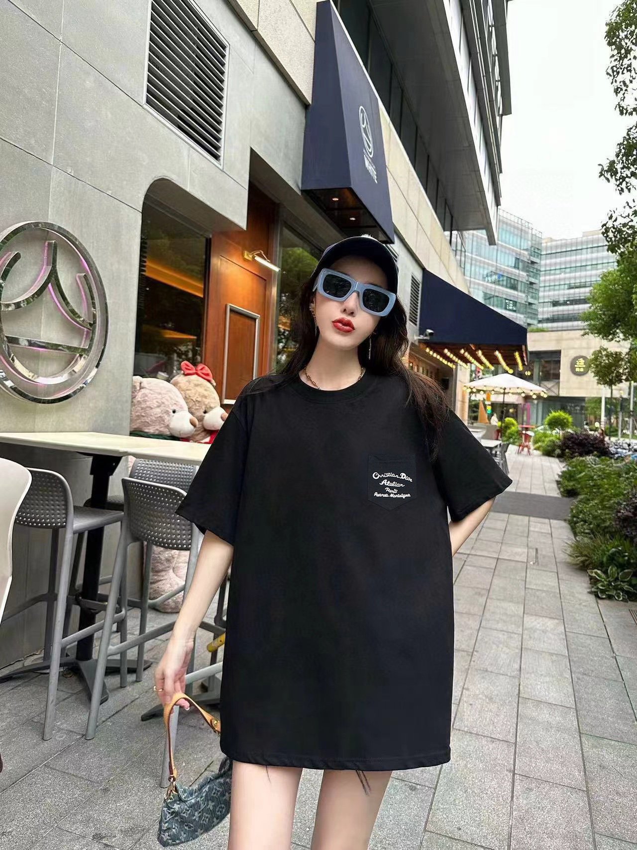 Christian Dior - Oversized Black