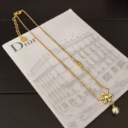 Dior Graceful Flower Pendant Necklace