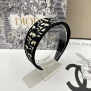 Dior Stylish Houndstooth Headband