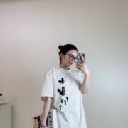Graphic Print Oversized - Spacious White