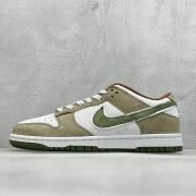 Nike Dunk Low: Pristine White Grey Elegance