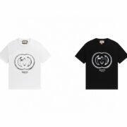 Gucci's White/Black Graphic Logo