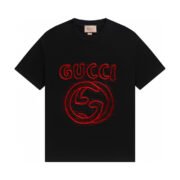 Gucci: Bold Red Logo Black Tee