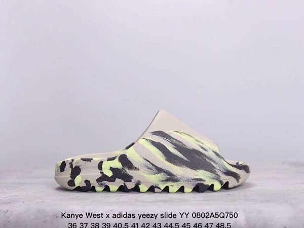 Kanye West x adidas Yeezy Slide 0802
