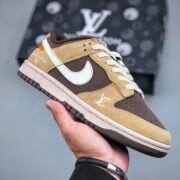 Louis Vuitton Sneaker: Beige Luxury