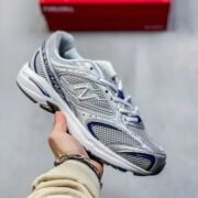 New Balance 4000: Silver Navy Cool