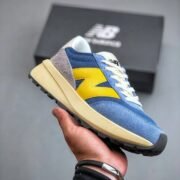 New Balance Sneaker Eye - catching Blue Yellow Shoes