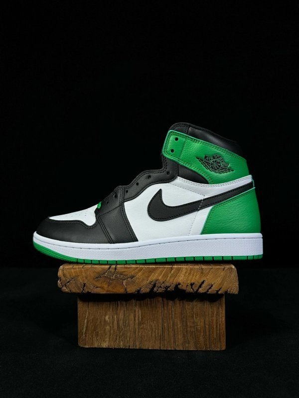 Air Jordan 1: Green - Black - White Blend
