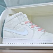 Nike Air Jordan 1 Mid Pure White Originals