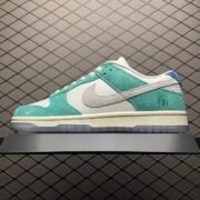 Nike Dunk Low Teal: Trendy Footwear