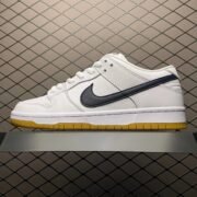 Nike Dunk Low 08 White Edition