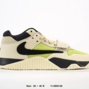 Nike: Elegant Beige Footwear