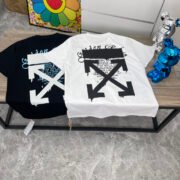 Off-White Diagonal Arrows B/W Original