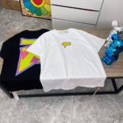 Off-White Graphic Logo's Black & White