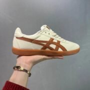 Onitsuka Tiger Mexico 66 Cream
