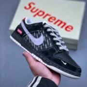 Supreme Nike Dunk Low Black Icon