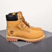 TlMBERLAND Authentic Boot Brand