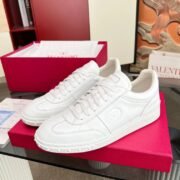 Valentino White Shoes - No Middleman