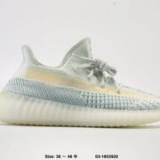 YEEZY BOOST 350 V2 Light - Blue Kick