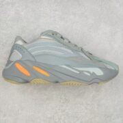 Yeezy 700 Gray - Fashionable Shoes