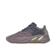 Yeezy GK 700 v2 v3 - Stylish Pick