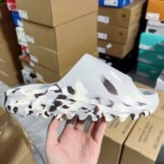 Yeezy Cream - White Slide Shoes