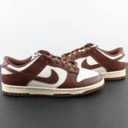 Dunk Chocolate & White Delight Sneakers