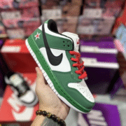 Nike SB Zoom Dunk Low: 007's Secret Agent